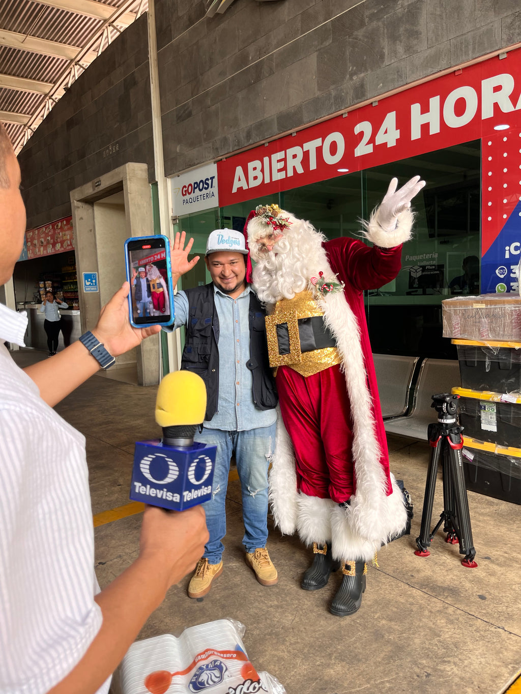 Santa Claus y 2 Amigos en tu evento